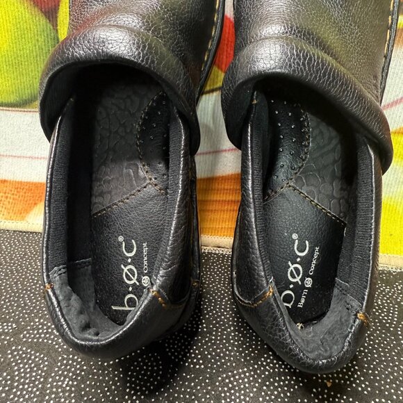 B.Ø.C Black Leather Slip-On Clogs Size 9.5M - Picture 6 of 8